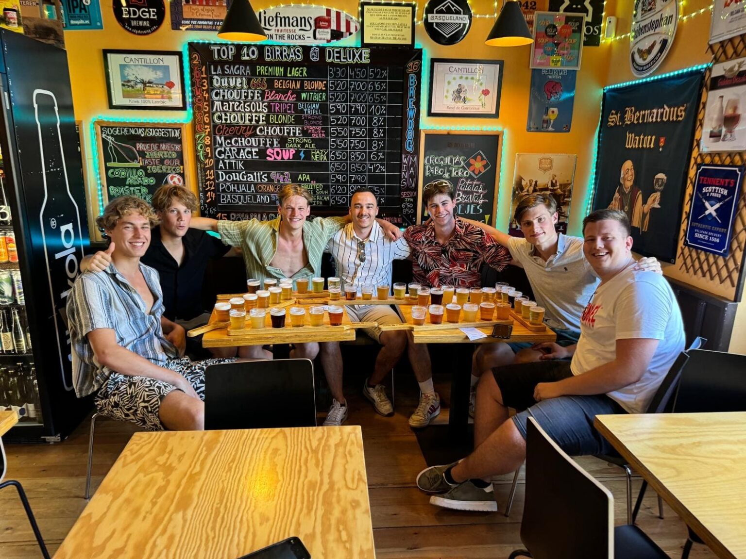 Cata de cerveza entre amigos